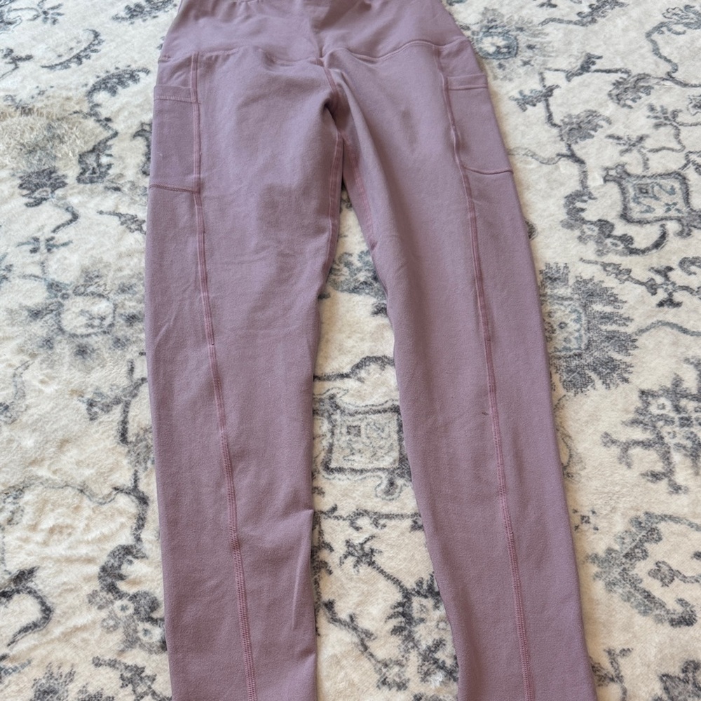 Lavender High-Waisted Leggings with Pockets